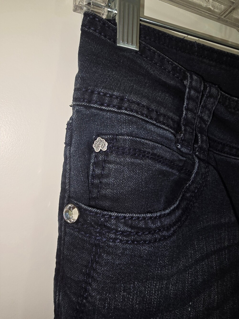 WallFlower Luscious Curvy Bootcut Jeans Women's Sz 9 Dark Wash Stretch 31 Inseam - Picture 5 of 5